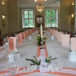 Hotel Park Schloss Rattey 4*