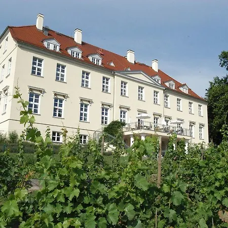 호텔 Park Schloss Rattey 4*
