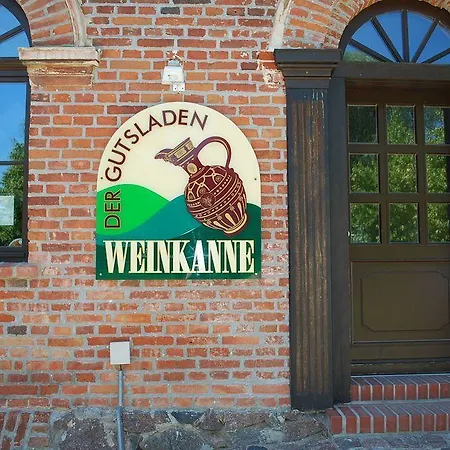 Hotel Park Schloss Rattey 4*
